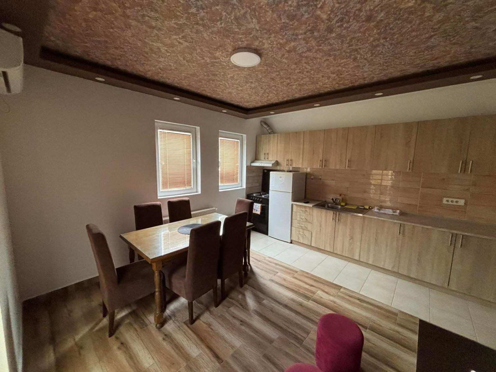 Dp Lux Apartman Obrenovac Exterior foto